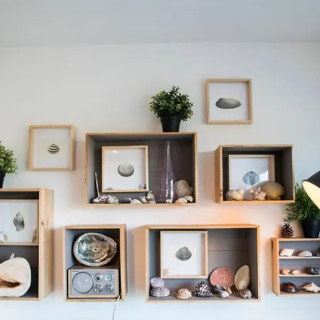 Апартаменты Charming Studio In Бреден